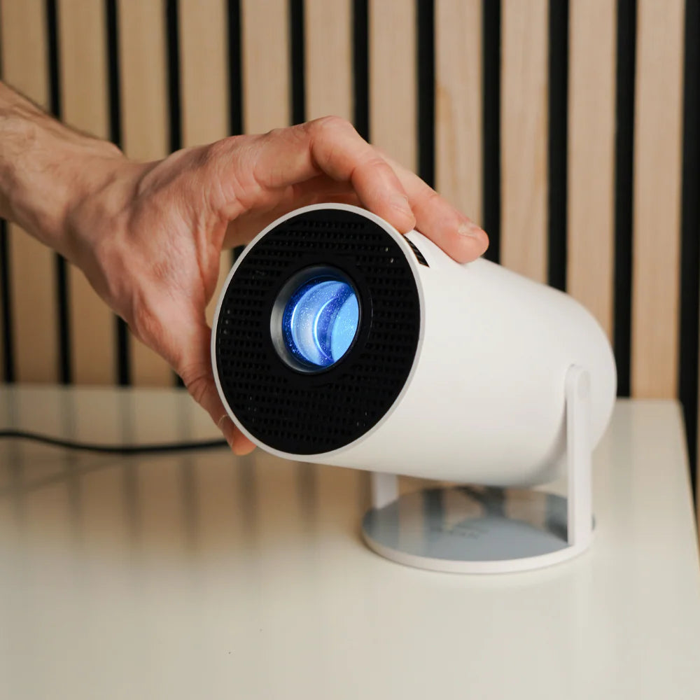 PROJECT LUX 4K MINI PROJECTOR